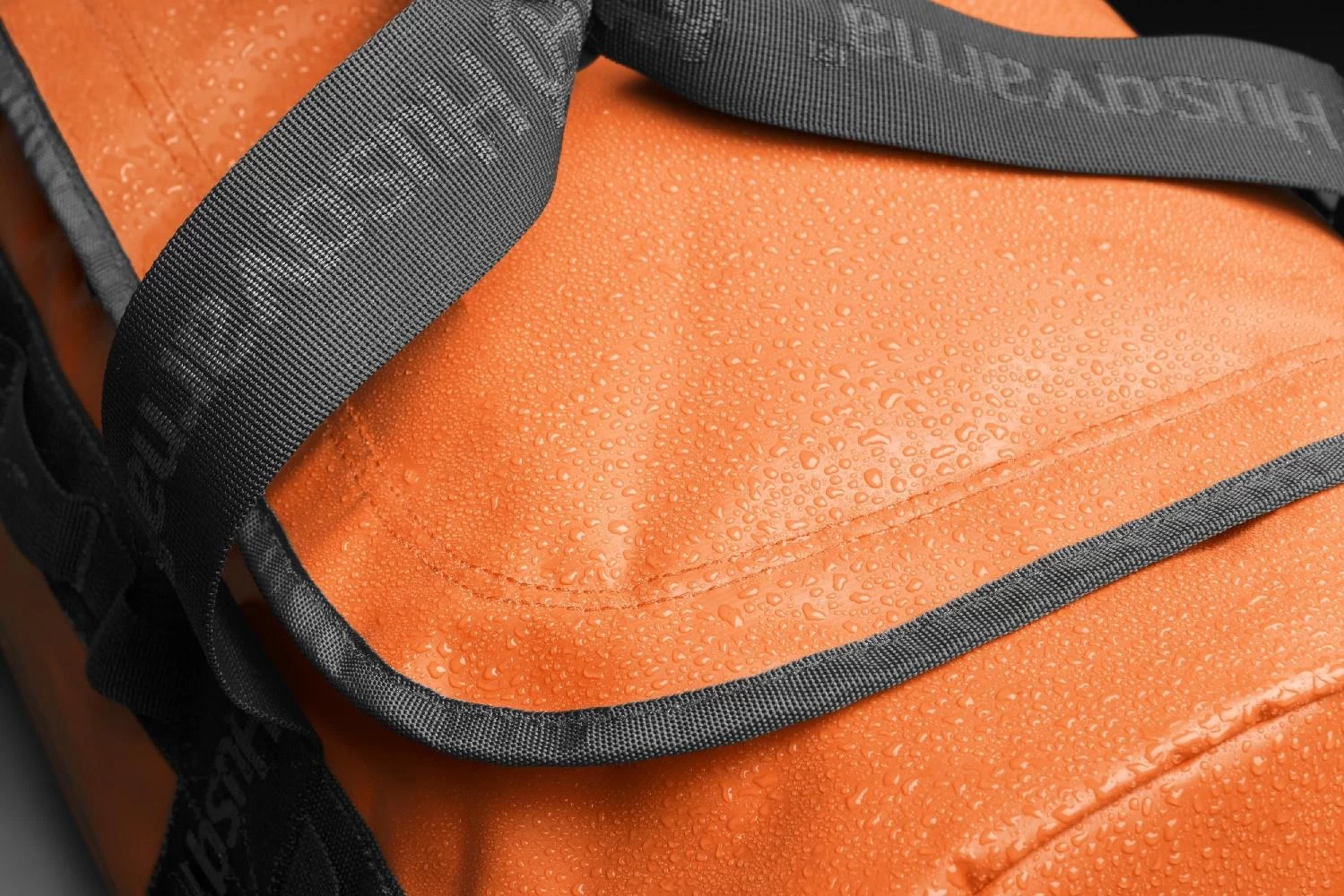 Husqvarna Duffel Bag HQV Xplorer 70L 2 Husqvarna Duffel Bag HQV Xplorer 70L – Bild 2